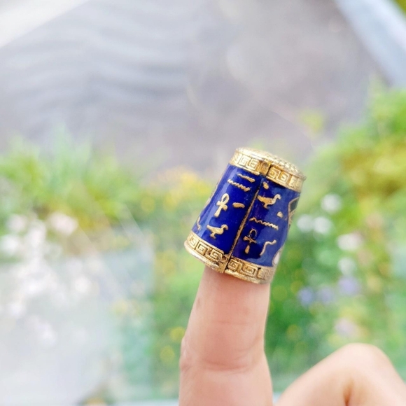 Vintage Egyptian Queen Nefertiti Thimble - Picture 6 of 8